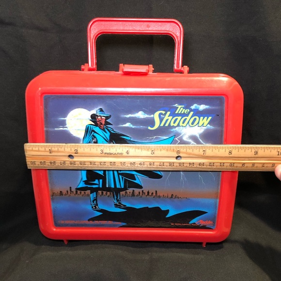 1994 “THE SHADOW” Lunch Box Manufactured by Aladdin Industries, Previously Owned - Picture 8 of 9